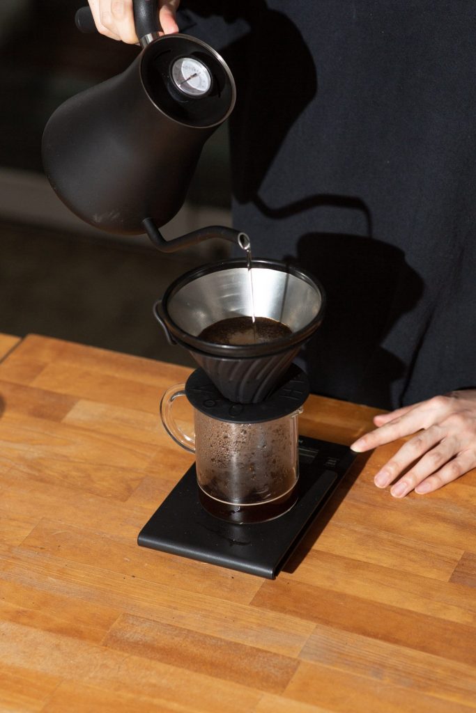 ドリッパーでコーヒーの味は変わる？8種類のドリッパーを使って比較検証! - コーヒーマガジン  PostCoffee(ポストコーヒー)